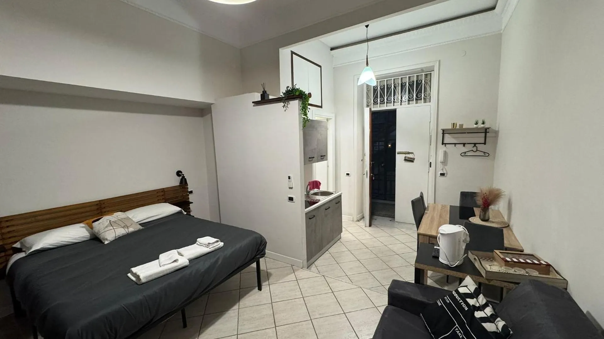 Napoli Studio 106 Apartment Naples
